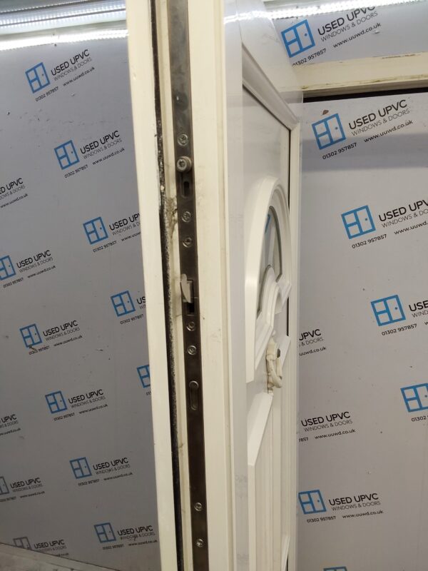 Used White Upvc Front Door 925mm x 2060mm (Reduce To 905mm) 0481 - Image 4