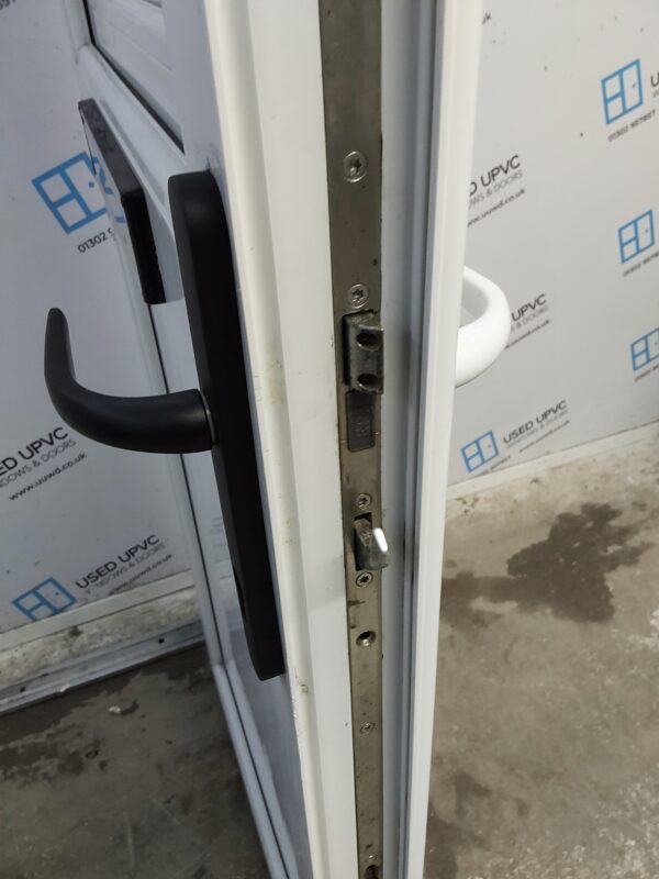 Used White Upvc Front Stable Door 900mm x 2090mm (reduce to 880mm) 0537 - Image 10