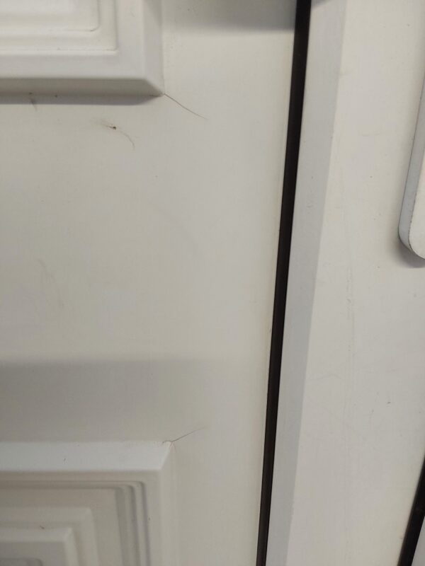 Used White Upvc Back Door 920mm x 2085mm (reduce to 900mm) C10D38 - Image 7