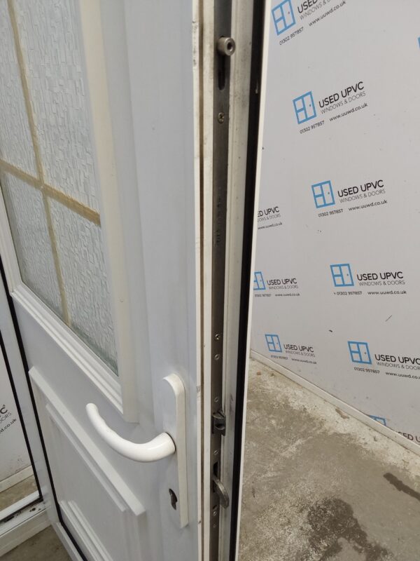 Used White Upvc Back Door 920mm x 2085mm (reduce to 900mm) C10D38 - Image 10