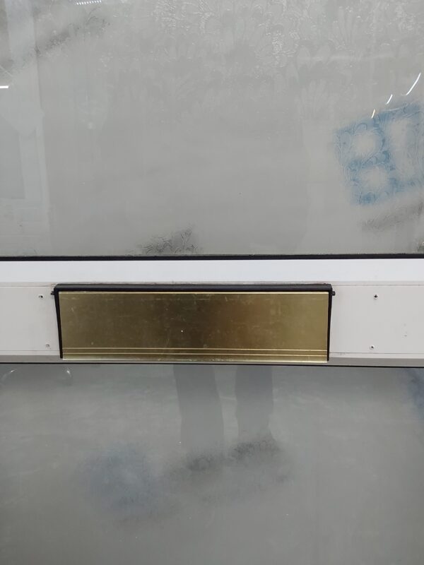 Used White Upvc Front Door 930mm x 2075mm (Reduce To 910mm) C10D46 - Image 4