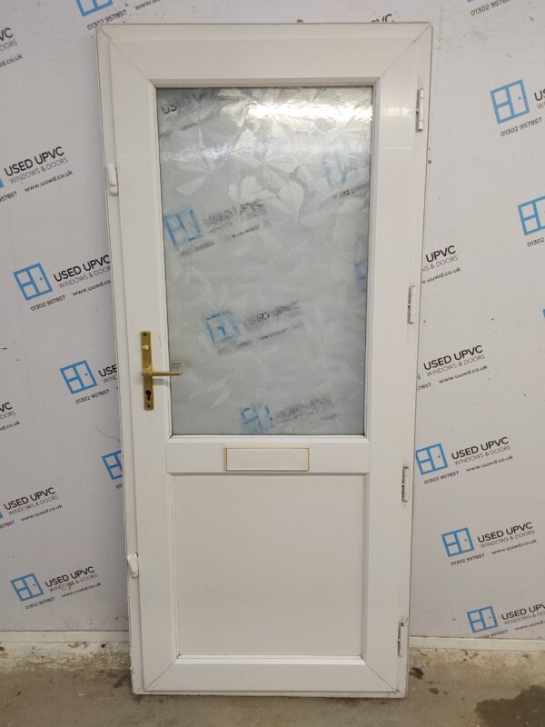 Used White Upvc Front Door 900mm x 2035mm C10D51 - Image 2