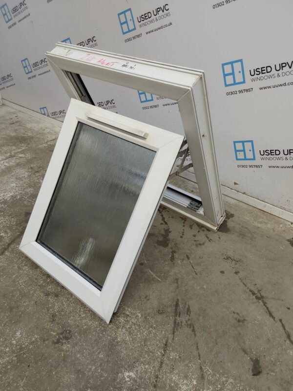 Used White Upvc Window 590mm x 740mm W0168 - Image 4