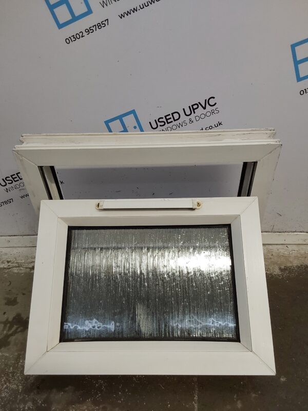 Used White Upvc Window 590mm x 440mm W0209 - Image 3