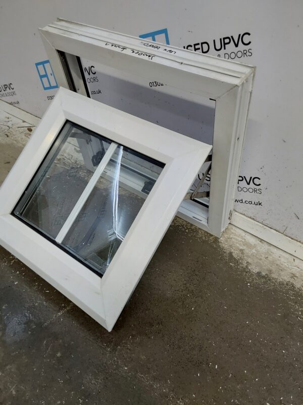 Used White Upvc Window 515mm x 460mm W0236 - Image 4