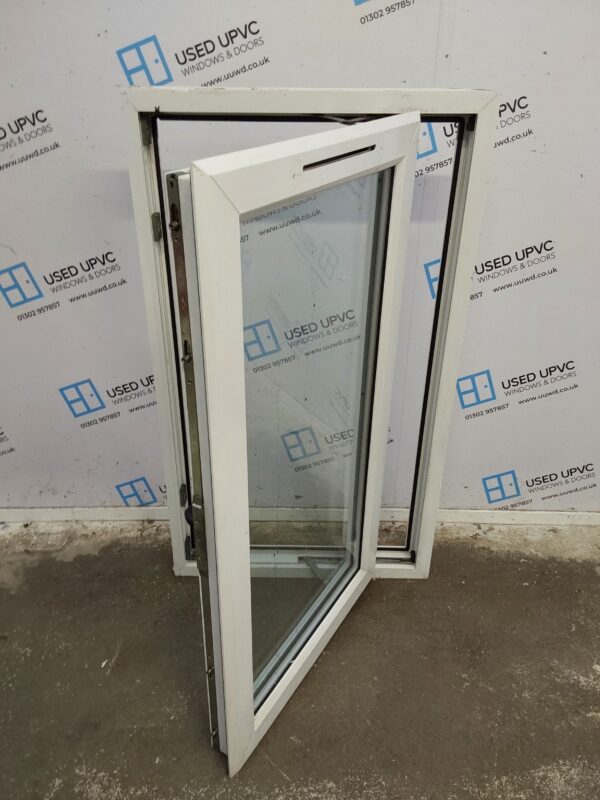 Used White Upvc Window 665mm x 1155mm W0299 - Image 3