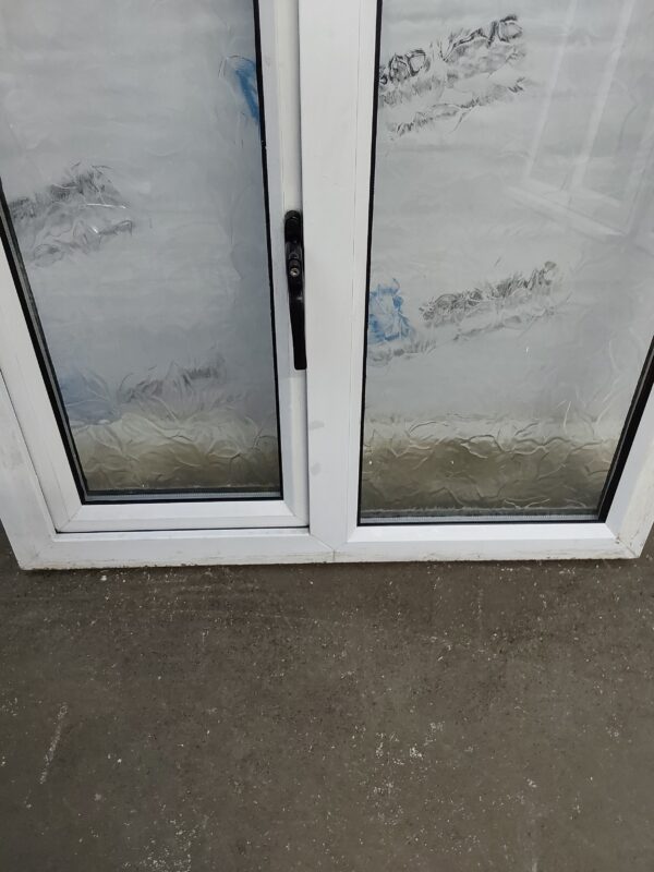 Used White Upvc Window 905mm x 1010mm (Reduce To 985) LW0127 - Image 8