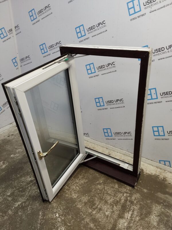 Used Rosewood Upvc Window 615mm x 1035mm C2B068 - Image 3