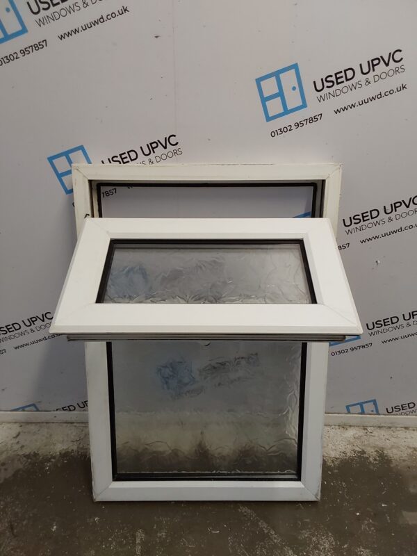 Used White Upvc Window 595mm x 860mm C4W091 - Image 2