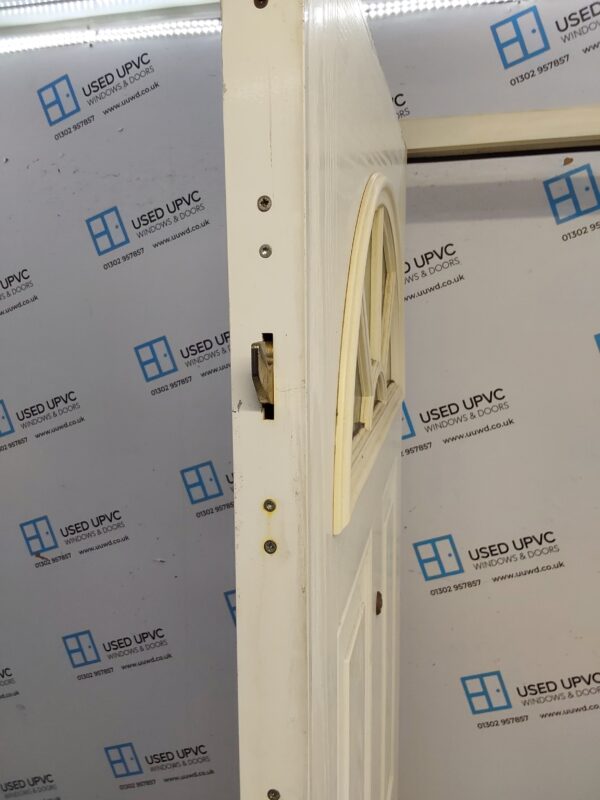 Used White Composite Front Door 875mm x 2060mm C7D023 - Image 4