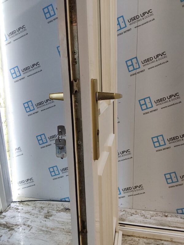 Used White Upvc Back Door And Toplight 925mm x 2430mm (Reduce To 895mm) 0550 - Image 5