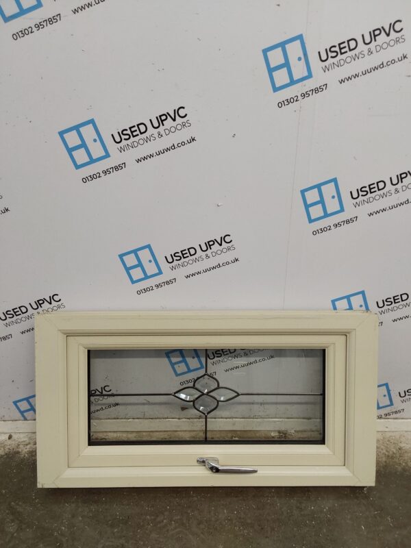 Used Cream Upvc Window 905mm x 465mm W0366 - Image 4