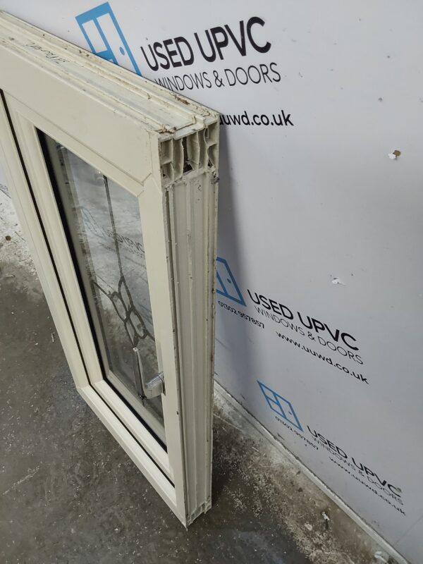 Used Cream Upvc Window 905mm x 465mm W0366 - Image 5