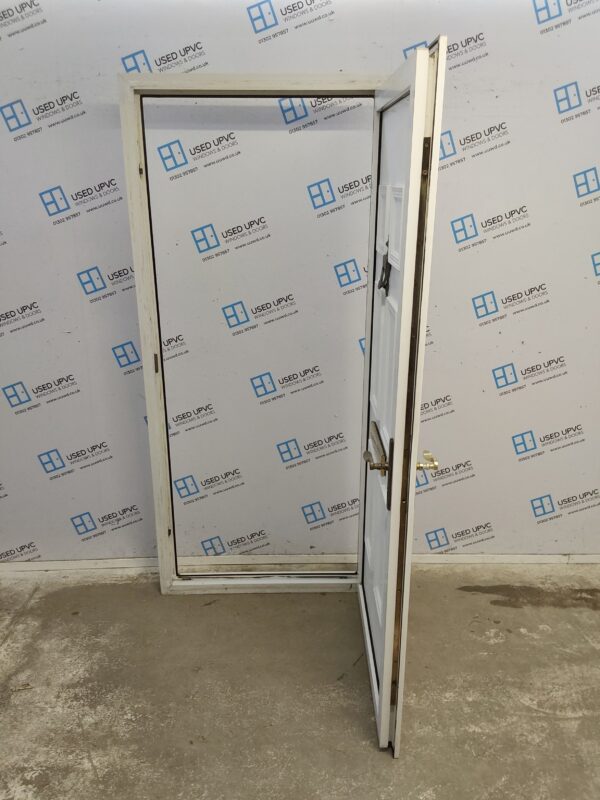 Used White Upvc Front Door 920mm x 2045mm C7D035 - Image 3