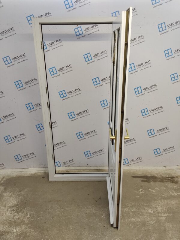 Used White Upvc Front Door 920mm x 2050mm (reduce to 870mm) C10D63 - Image 3