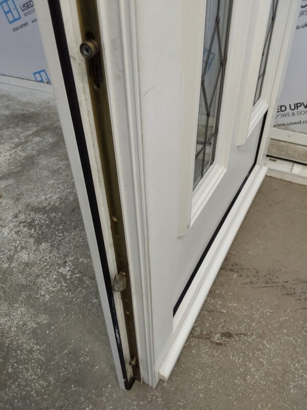 Used White Upvc Front Door 890mm x 2050mm (reduce to 870mm) C7D036 - Image 7