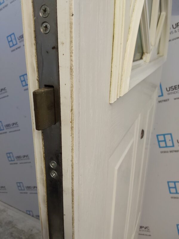 Used White Composite Front Door 895mm x 2060mm C10D46 - Image 4