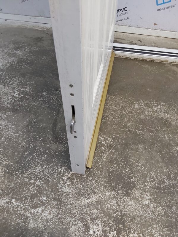 Used White Composite Front Door 920mm x 2105mm C7D055 - Image 6