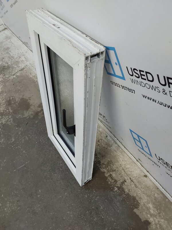 Used White Upvc Window 665mm x 365mm W0372 - Image 5