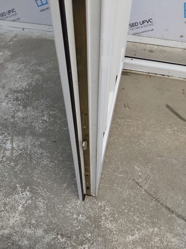 Used White Upvc Front Door 925mm x 2050mm (Reduce To 2035mm) 0822 - Image 6