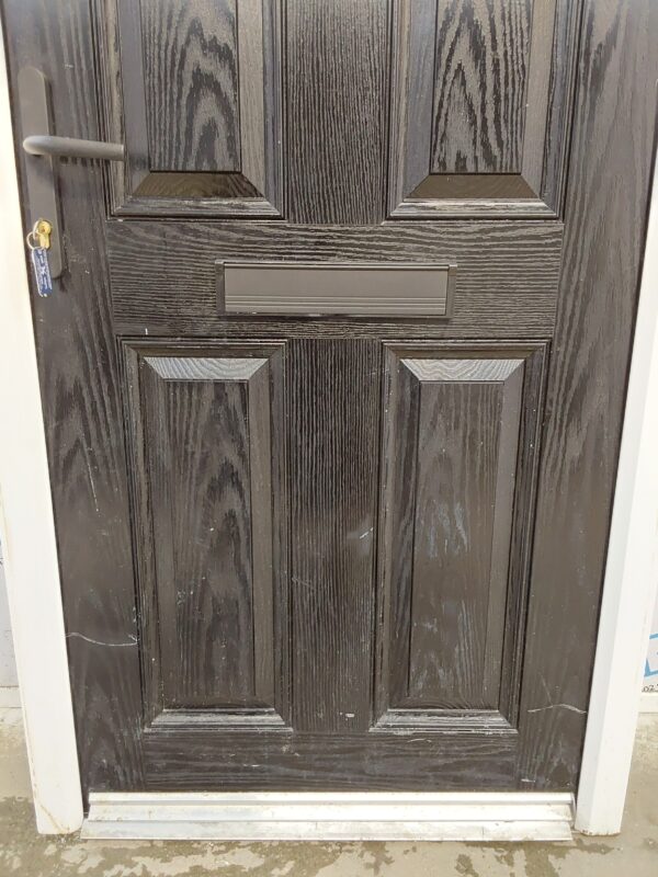 Used Black Composite Front Door 900mm x 1985mm 0430 - Image 8