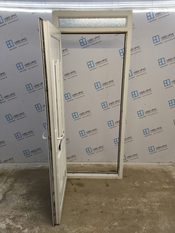 Used White Upvc Front Door And Toplight 920mm x 2250mm 0225 - Image 3