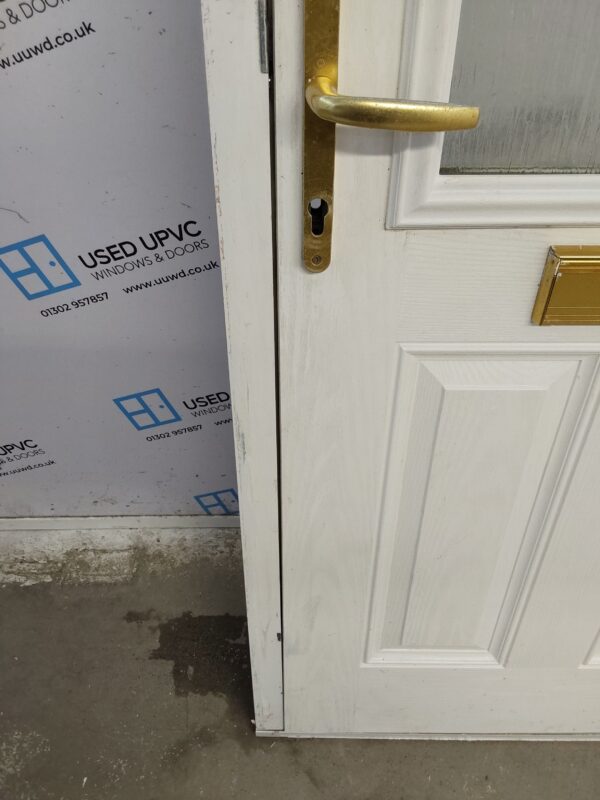 Used White Composite Front Door 920mm x 2105mm 0197 - Image 7