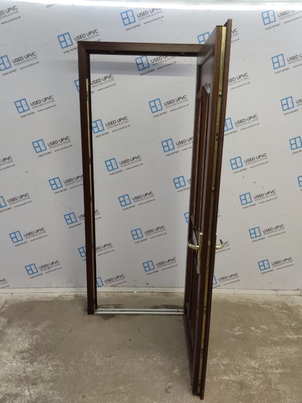 Used Woodgrain Upvc Front Door 885mm x 2045mm (Reduce To 865mm) 0159 - Image 3