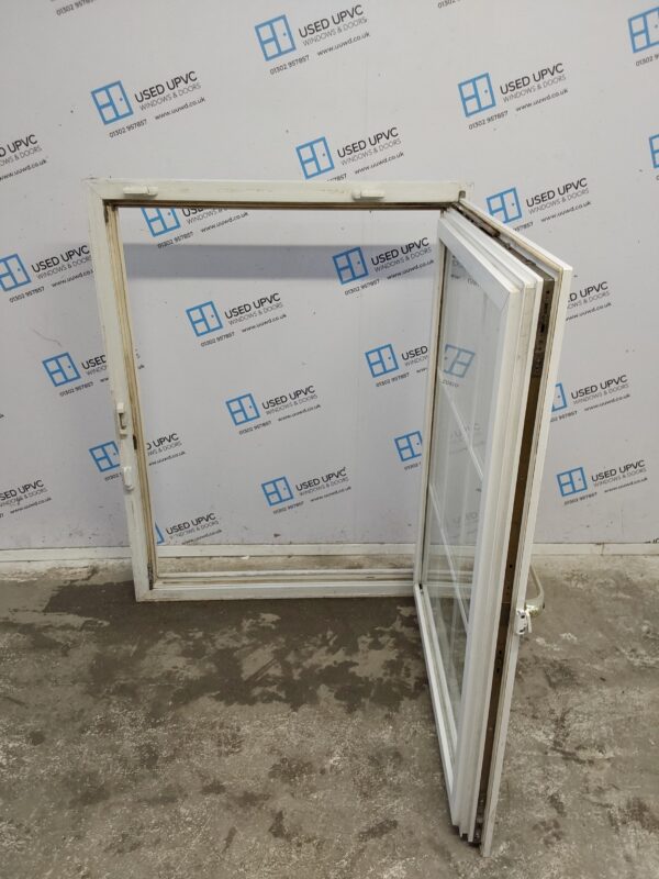 Used White Upvc Tilt And Turn Window 1000mm x 1310mm C5027 - Image 3