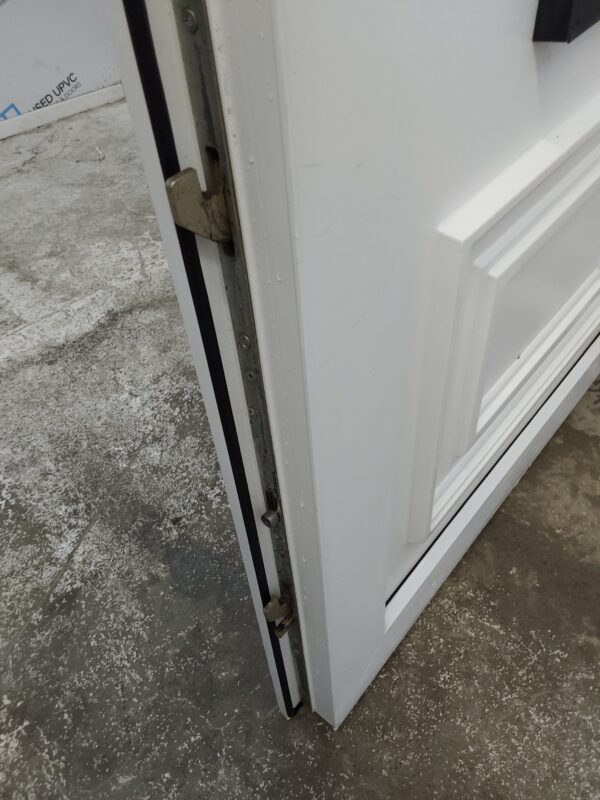 Used White Upvc Front Door 900mm x 2005mm 0087 - Image 7