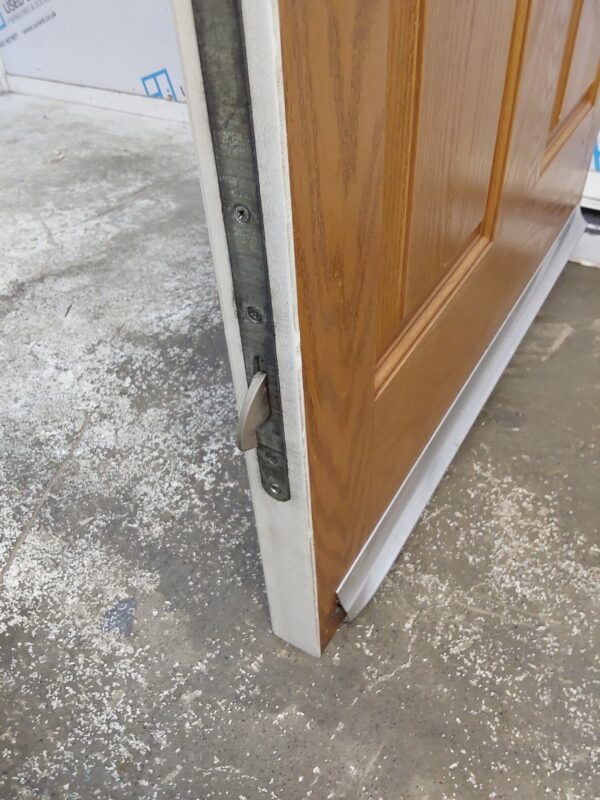 Used Oak Composite Front Door 870mm x 2125mm 0006 - Image 8