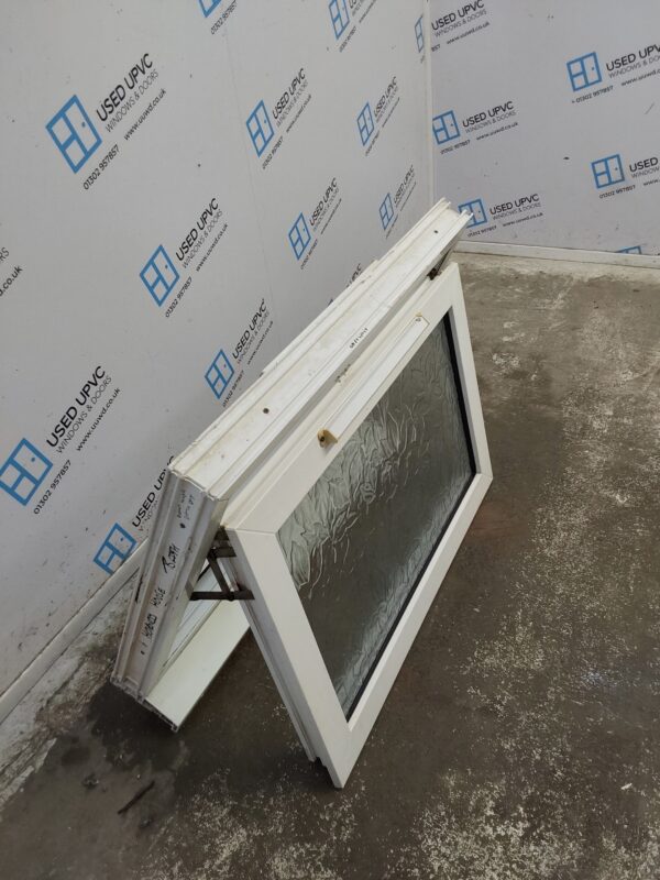 Used White Upvc Window 905mm x 665mm W0453 - Image 4