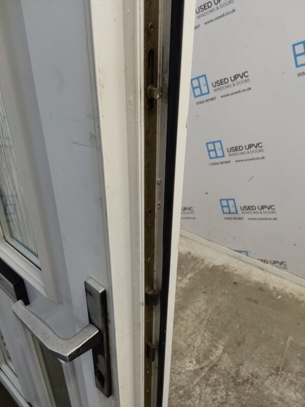 Used White Upvc Front Door 910mm x 2045mm C7D058 - Image 7