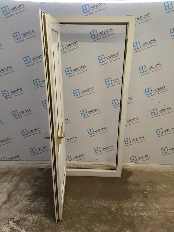 Used White Upvc Front Door 900mm x 2105mm C7D003 - Image 3