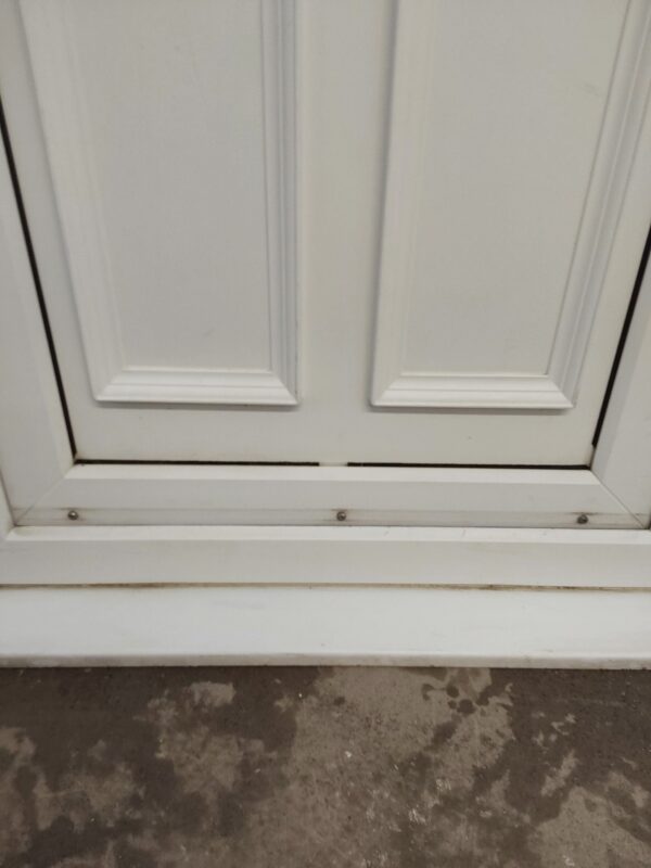 Used White Upvc Front Door 925mm x 2095mm (Reduce To 895mm) C8D62 - Image 9