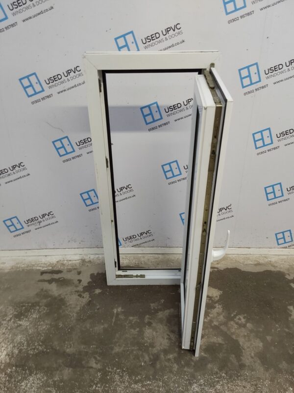 Used White Upvc Tilt And Turn Window 495mm x 1180mm C4W123 - Image 4