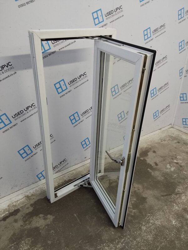 Used White Upvc Window 575mm x 1300mm C4W138 - Image 3