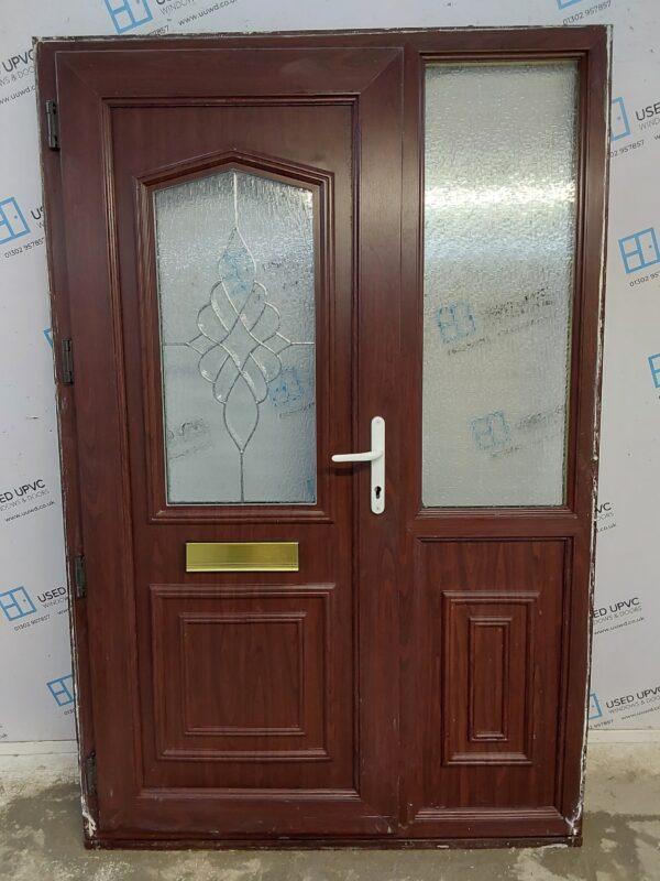 Used Rosewood Upvc Front Door And Side Panel 1340mm x 2060mm (reduce to 1325mm) DS004 - Image 2