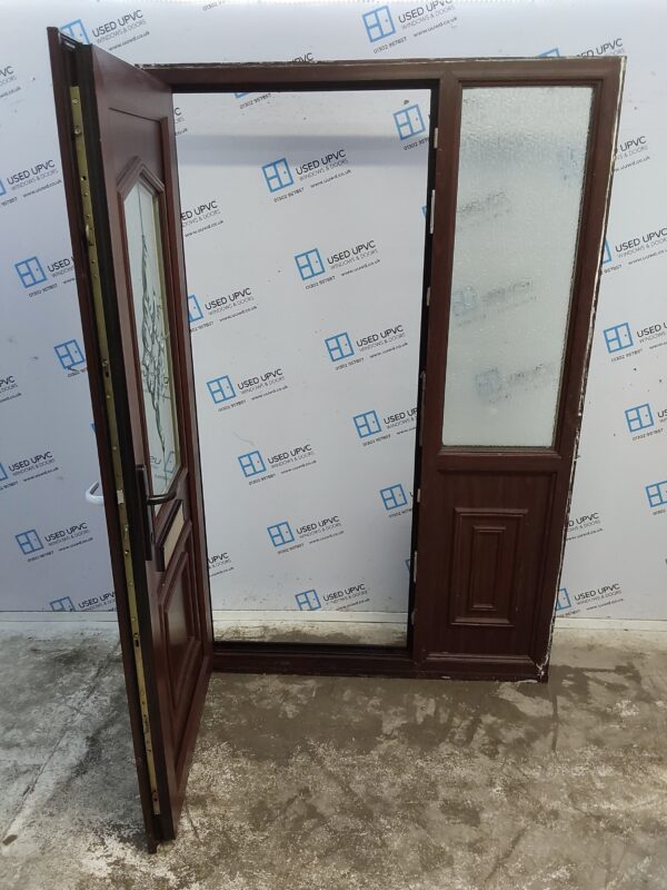 Used Rosewood Upvc Front Door And Side Panel 1340mm x 2060mm (reduce to 1325mm) DS004 - Image 3