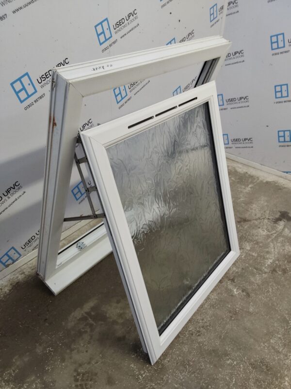 Used White Upvc Window 900mm x 1080mm C22054 - Image 3