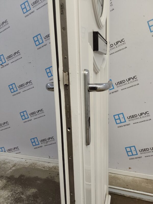 Used White Upvc Front Door 900mm x 2060mm C6016 - Image 5