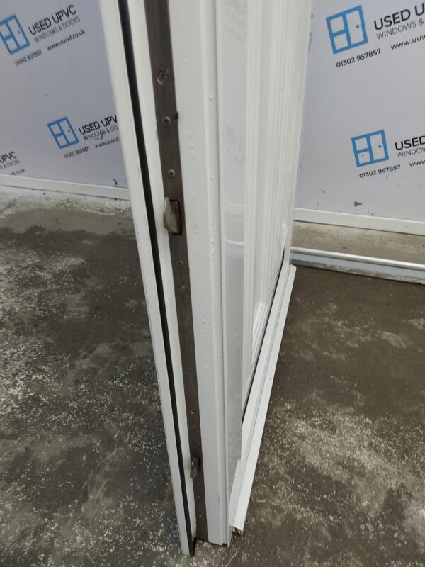 Used White Upvc Front Door 900mm x 2060mm C6016 - Image 6