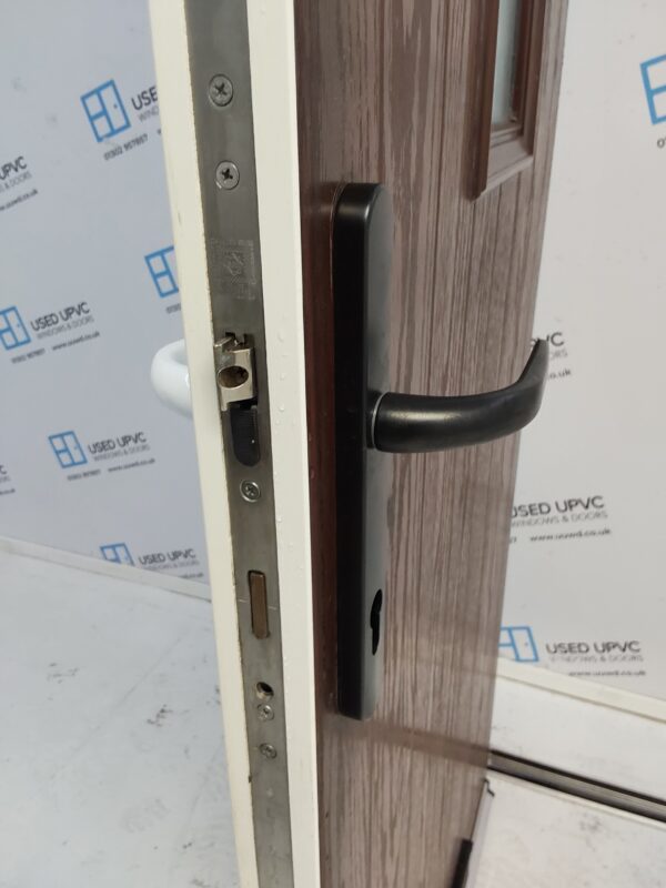 Used Rosewood Composite Front Door 900mm x 2060mm 0754 - Image 7