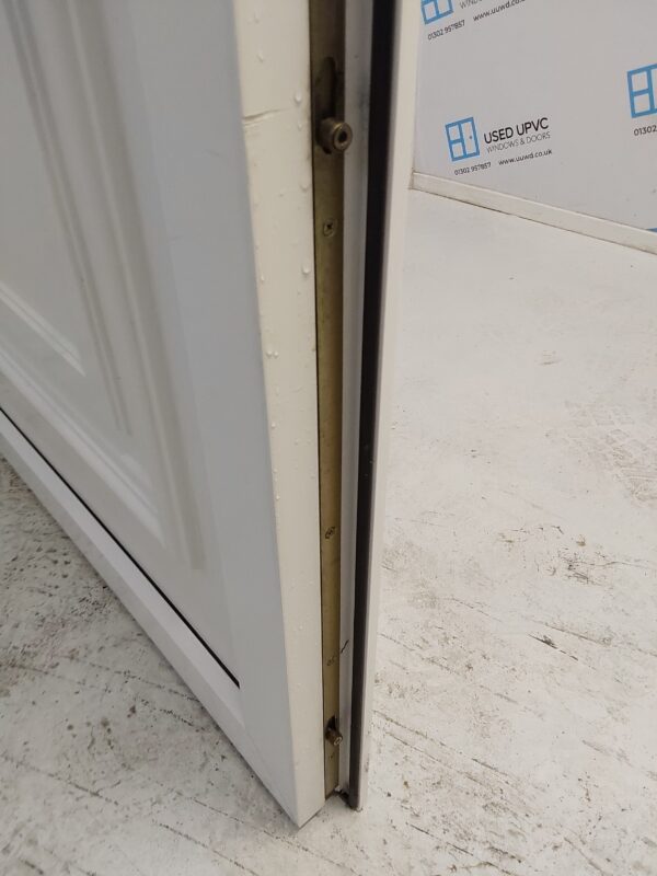 Used White Upvc Front Door 910mm x 2060mm (reduce to 890mm) C7D002 - Image 6