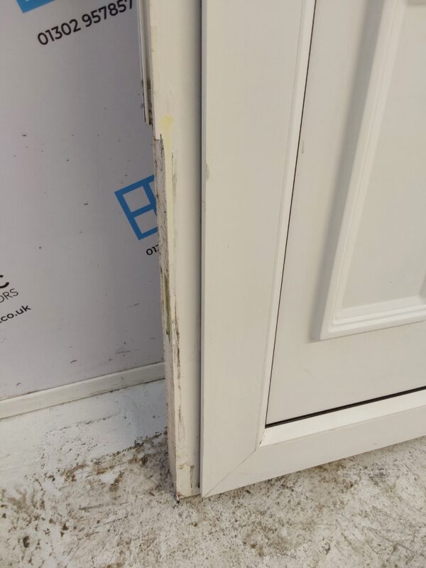 Used White Upvc Front Door 910mm x 2055mm C7D017 - Image 5