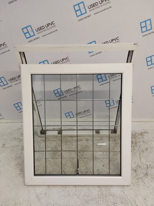 Used White Upvc Window 880mm x 990mm LW0099 - Image 3