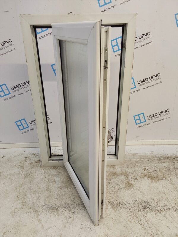 Used White Upvc Window 640mm x 1045mm W0523 - Image 3