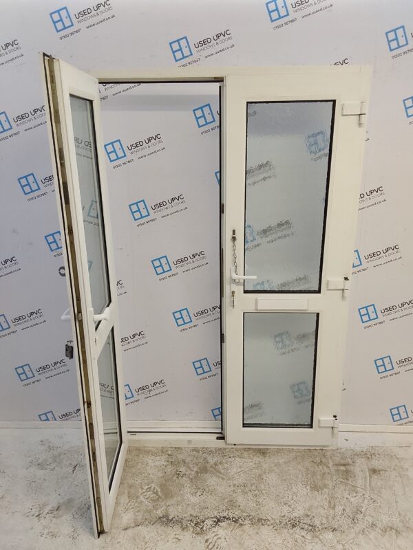 Used White Upvc French Doors 1260mm x 1975mm EA9 - Image 3