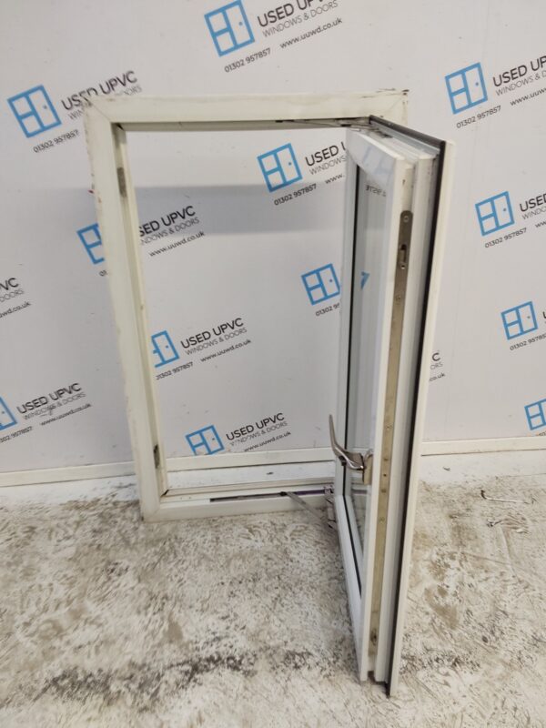 Used White Upvc Window 640mm x 1040mm C4W088 - Image 3