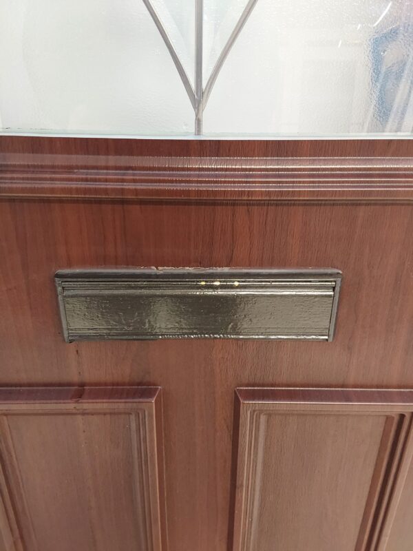 Used Rosewood Upvc Front Door 935mm x 2095mm C7D069 - Image 7